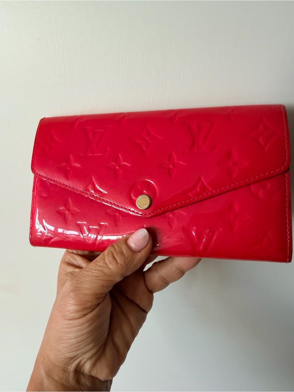 Louis Vuitton Pink-Red Vernis Monogram Fold Wallet